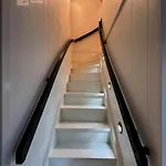 Modern In-out X-skiing, 2 Bathrooms And Balcony *
