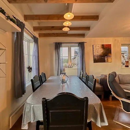 Modern In-out X-skiing, 2 Bathrooms And Balcony Hovden (Aust-Agder)