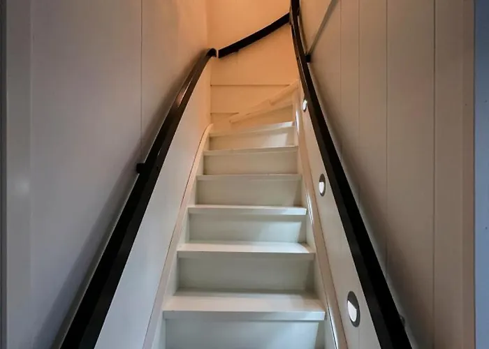 Modern In-out X-skiing, 2 Bathrooms And Balcony *