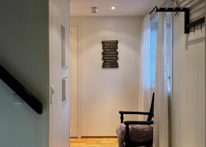 Modern In-out X-skiing, 2 Bathrooms And Balcony Hovden